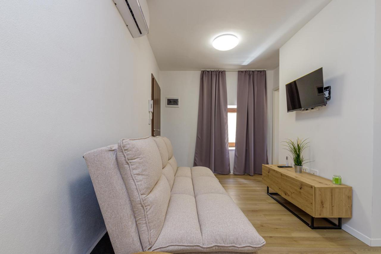 Ferienwohnung House Aves 2 Kaštelir Exterior foto