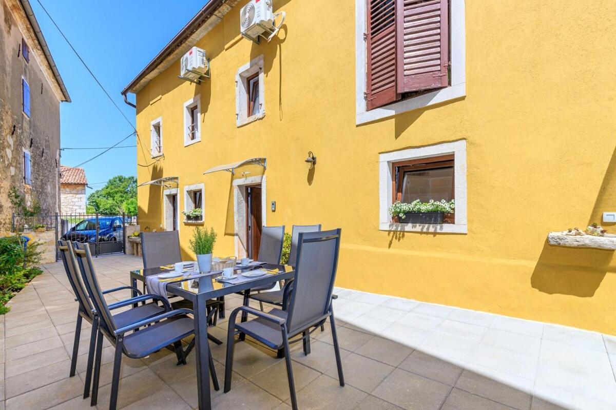 Ferienwohnung House Aves 2 Kaštelir Exterior foto